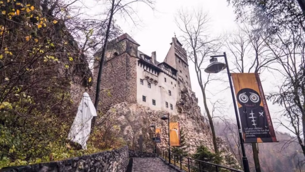 Bran Castle opening hours