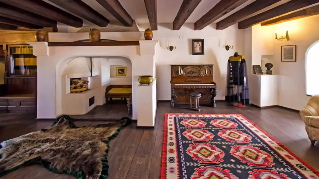 The Great Hall at Bran Castle